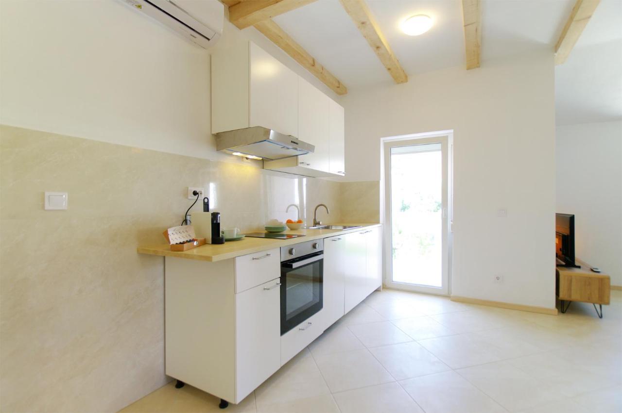 Apartmani Porat Sali Extérieur photo
